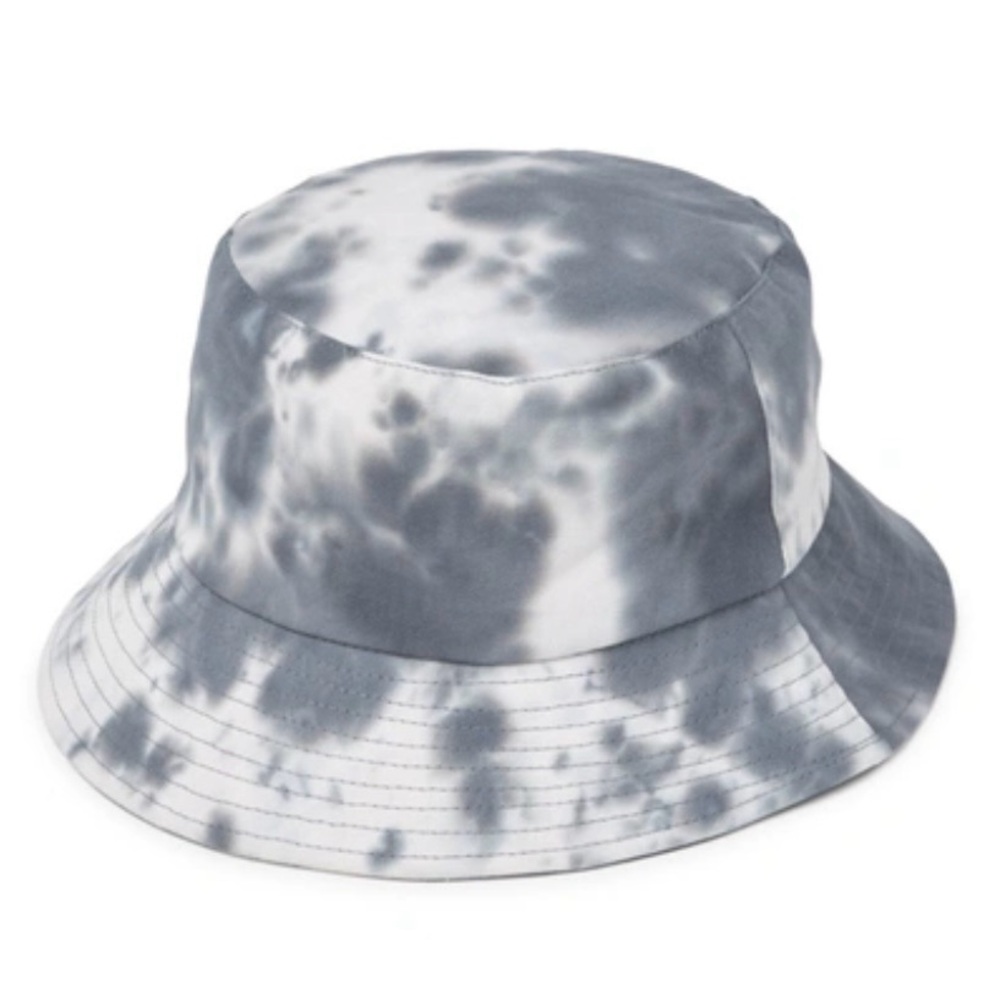 NWT Vince Camuto Tie Dye Bucket Hat